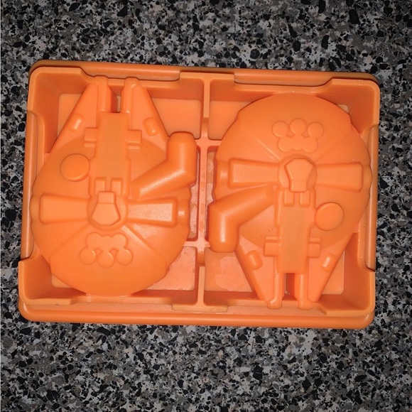 Set of 6 Star Wars silicone ice pop molds Williams Sonoma - Picture 6 of 12